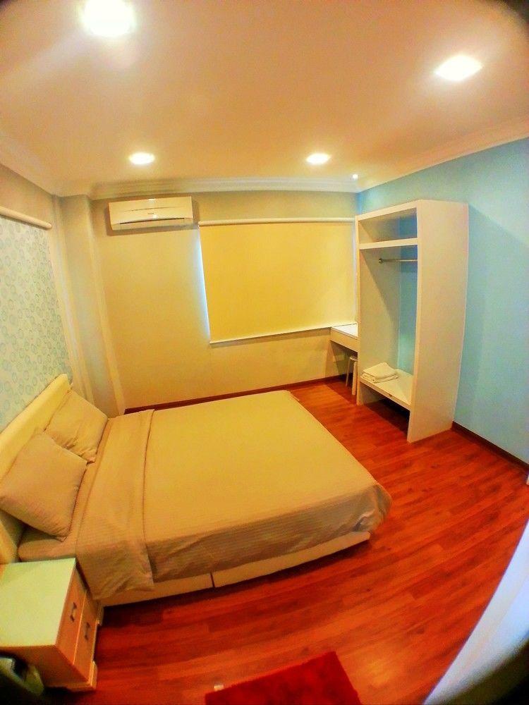 Malacca Hotel Apartment Exterior photo